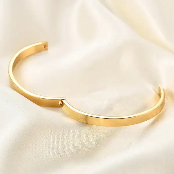 Wholesale Simple Style Solid Color Stainless Steel Polishing Bangle