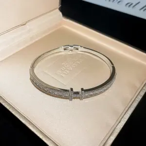 4 Bracelets-Silver