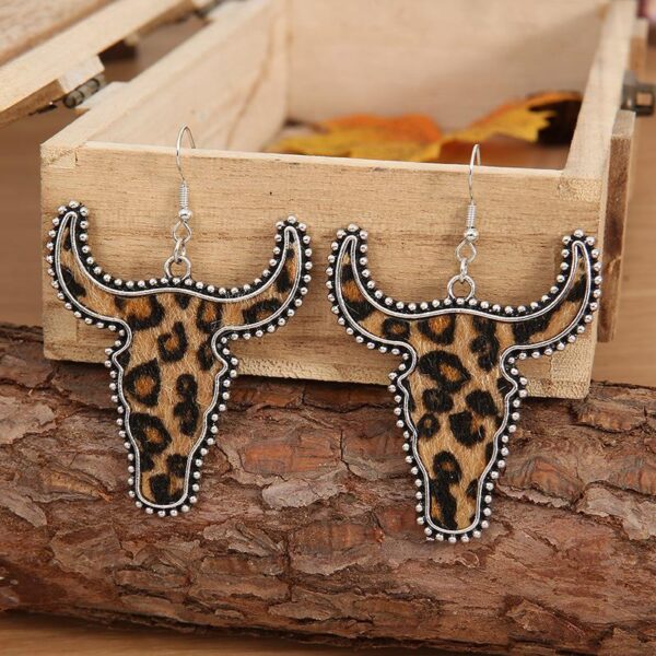Wholesale Cross-border independent station vintage western style plush cow head leopard print stickers leather metal alloy earrings in stock