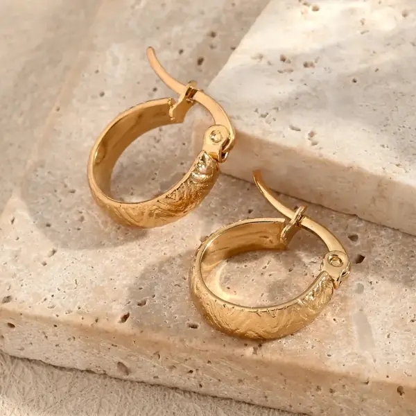 Wholesale Popular DIY Jewelry 201 Stainless Steel Water Plating Pattern Hoop Earrings Round Design Polished Finish