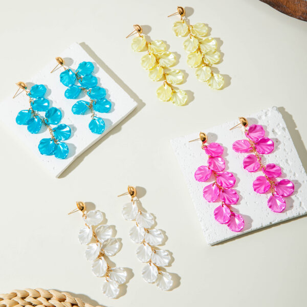 Wholesale Cross-border Summer Tassel Long Petal Earrings Women's Super Fairy Shell Design Simple Earrings Niche Holiday Ears