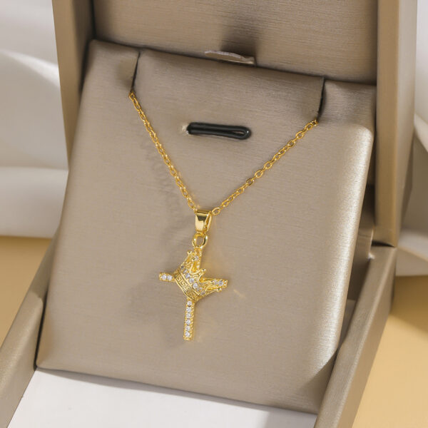 oly-9cc3f9c85567c65574a256d4e291e64d Wholesale Necklace Women's Fashion Crown Cross Necklace Real Gold Electroplating Elegant Niche Design Jewelry