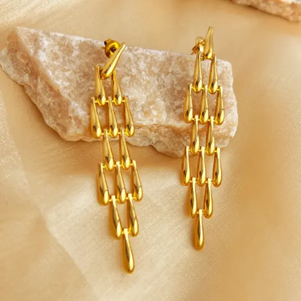 Wholesale PVD Coated Real Gold Plated 18K Gold Solid Color 304 Stainless Steel Elegant Luxurious Waterproof Non Tarnish Drop Earrings