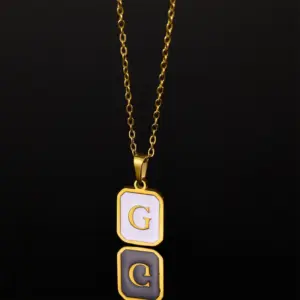 Gold / Letter G