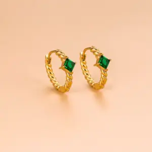Green / Earrings