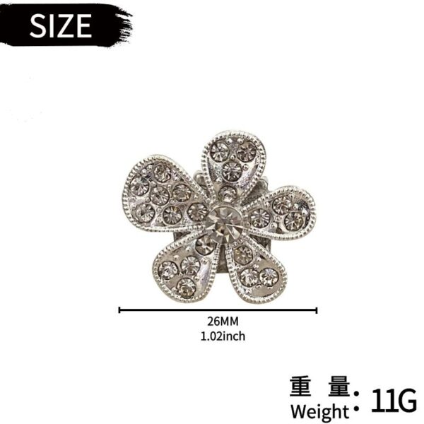 Wholesale rhinestone five-petal flower car decoration clip car air conditioning outlet exquisite diamond crystal supplies ornaments