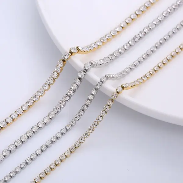 Wholesale PVD Coated 18K Gold Plated Solid Color 304 Stainless Steel Simple Style Shiny Waterproof Non Tarnish 304 Stainless Steel Necklace