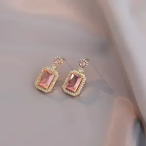 E0283 Pink Zircon Earrings
