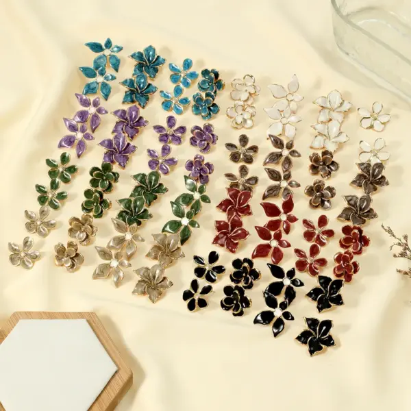 Wholesale Autumn Winter Color Matching Small Fragrance Style Wine Red 304 Stainless Steel Flower Stud Earrings Oil Drop Temperament Milk Tea Color Warm Winter Earrings Gift Option