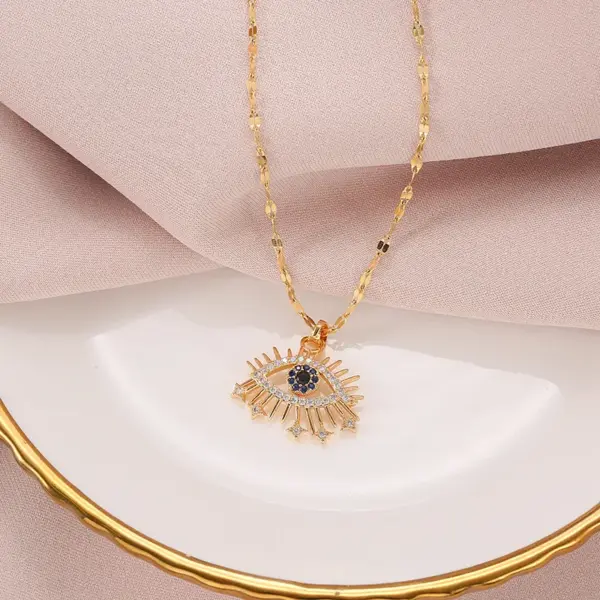 Wholesale PVD Coated 18K Gold Plated Eye Stainless Steel Vintage Style Waterproof Non Tarnish 304 Stainless Steel Pendant Necklace