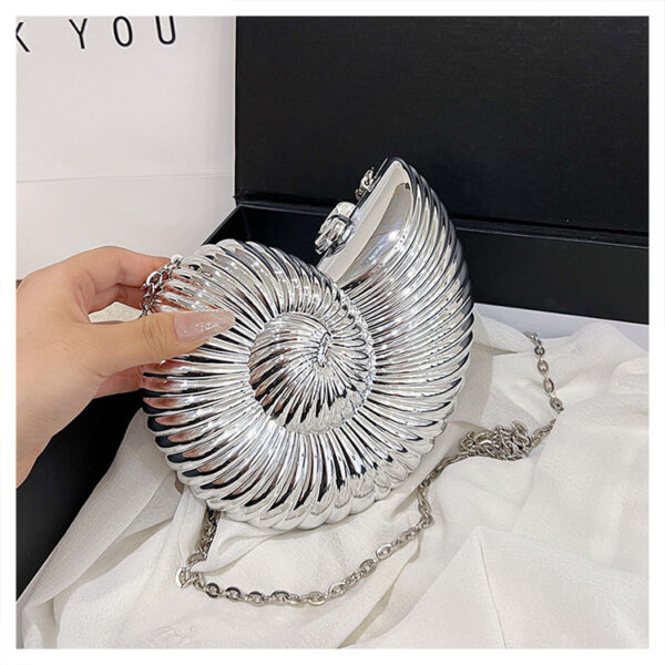 Wholesale Raceway Conch Women's ning Bag Shoulder Crossbody Bag Summer Fashionable Fashionable Bag pular All-match bags