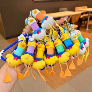 Telescopic hat duck [yellow and white mixed hair]