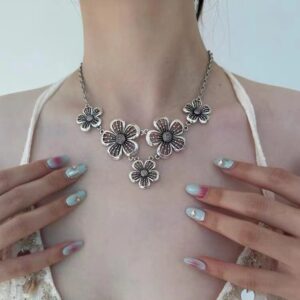 Bohemian Peach Blossom Metal Necklace