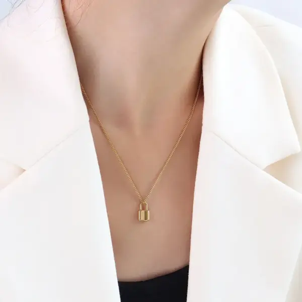 PVD Coated Real Gold Plated 18K Gold Geometric 304 Stainless Steel Waterproof Non Tarnish 304 Stainless Steel Necklace