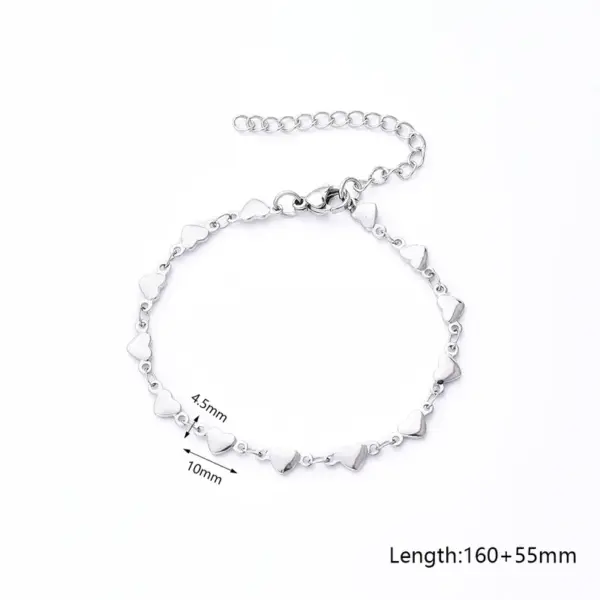 Wholesale Casual Cute Heart Shape 304 Stainless Steel Gold Plated Bracelets In Bulk