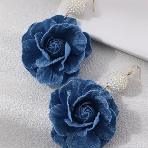 Wholesale 1 Pair Exaggerated Romantic Flower Pearl Three-dimensional Alloy Cloth Drop Earrings Earrings