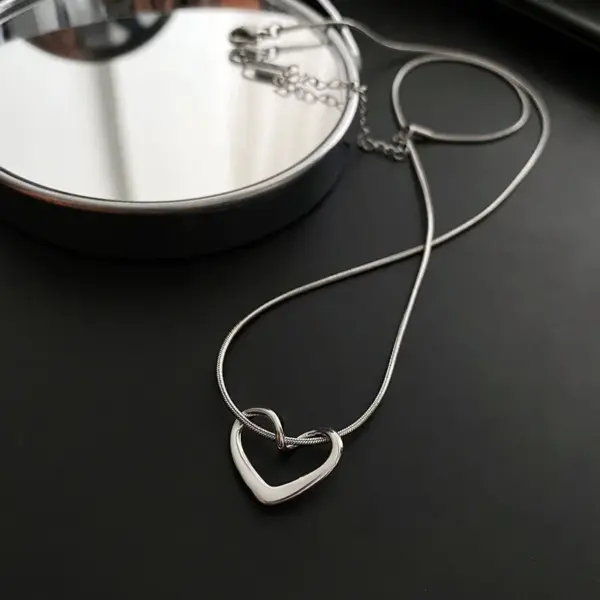 Wholesale PVD Coated Real Gold Plated Heart Shape Stainless Steel Simple Style Waterproof Non Tarnish Pendant Necklace