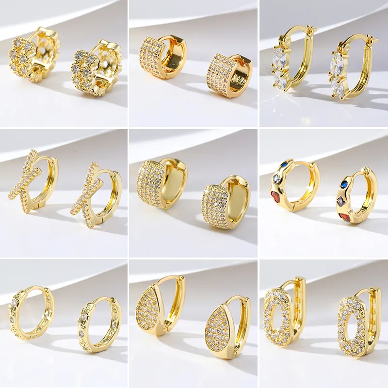 Wholesale 1 Pair Casual Simple Style Round Solid Color Plating Brass 18K Gold Plated Earrings