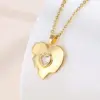 Wholesale Water Plating Vacuum Real Gold Plated 18K Round Heart Shape Snowflake 304 Stainless Steel Titanium Vintage Style Waterproof Non Tarnish 201 Pendant Necklace