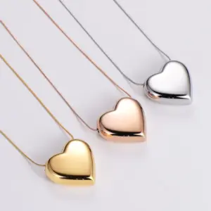 PVD Coated 18K Gold Plated Heart Shape Stainless Steel Simple Style Waterproof Non Tarnish 304 Stainless Steel Pendant Necklace