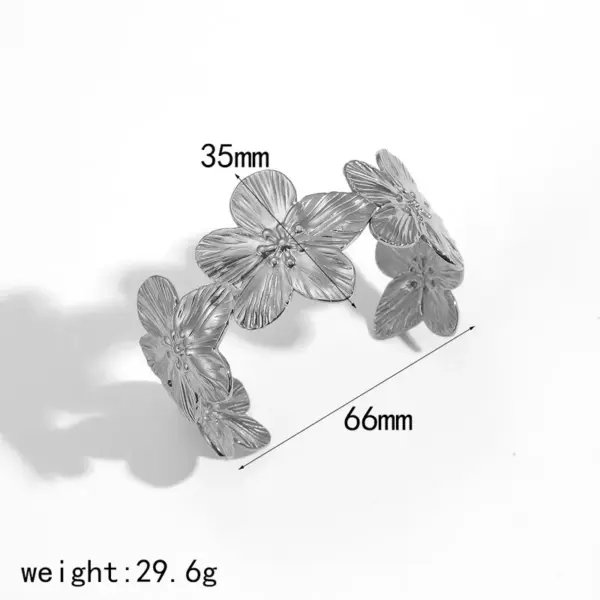 PVD Coated Real Gold Plated 18K Gold Flower 304 Stainless Steel French Style IG Style Waterproof Non Tarnish 304 Stainless Steel Bangle