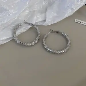 38# Silver Needle