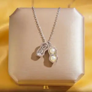 Silver Trumpet Pearl Peanut