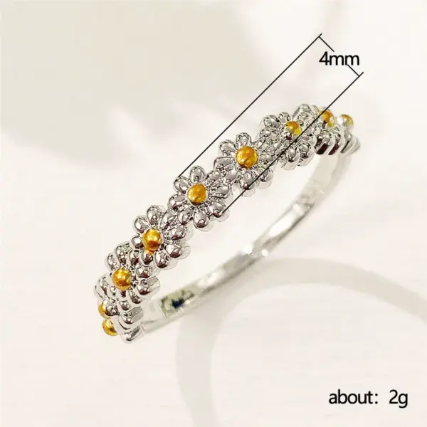 Wholesale Korean Style Jewelry Sweet Daisy Flower Two-color Copper Ring Wholesale