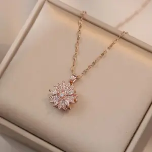 X2448 Rose Gold Rotating Necklace