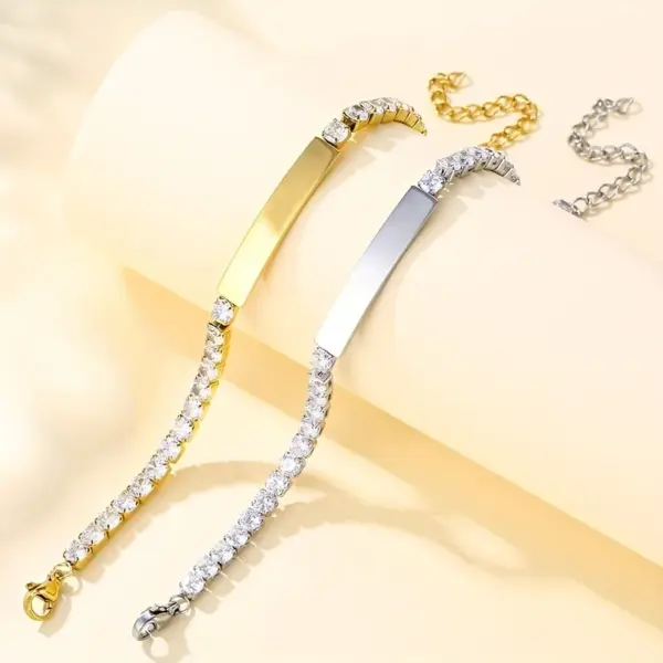 Wholesale 304 Stainless Steel Stainless Steel Solid Color Rectangle PVD Coated Zircon 18K Real Gold Plated Simple Style Shiny Plating Inlay Gold Silver Bracelets