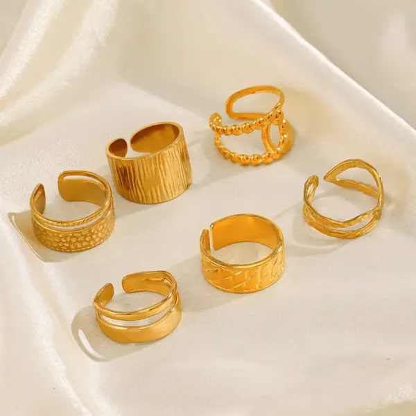 Wholesale PVD Coated 18K Gold Plated Geometric 304 Stainless Steel Simple Style Waterproof Non Tarnish Rings