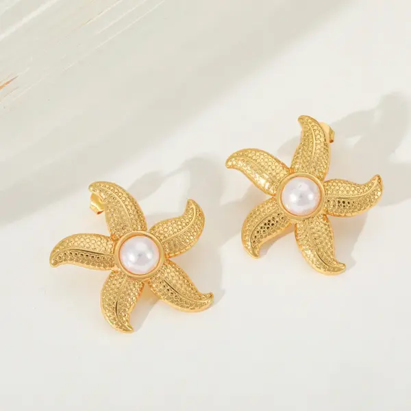 Wholesale 1 Pair Elegant Retro Artistic Geometric Flower Inlay 304 Stainless Steel Imitation Pearl 18K Gold Plated Ear Studs