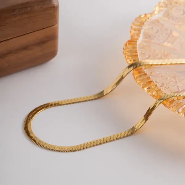 PVD Coated Real Gold Plated Chain 304 Stainless Steel Simple Style Waterproof Non Tarnish Plating Safety Clasp Closure Necklace