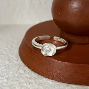 JZ1454 / Adjustable Opening