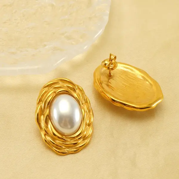 Wholesale PVD Coated 18K Gold Plated Irregular Oval Solid Color 304 Stainless Steel Elegant Waterproof Non Tarnish Ear Studs