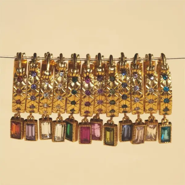 304 Stainless Steel Rectangle May Birthstone Emerald 18K Gold Plated Casual Elegant Simple Style Earrings