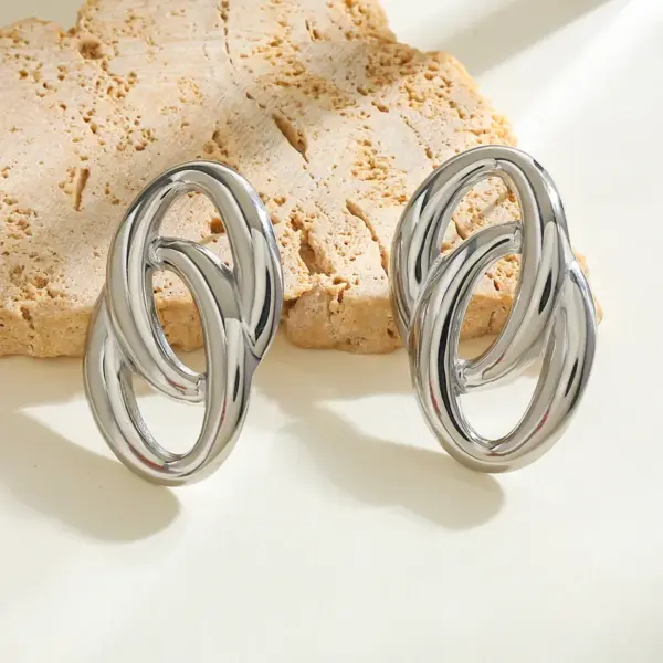 304 Stainless Steel O-Type PVD Coated Stone-Free Real Gold Plated Simple Style Waterproof Non Tarnish Gold Earrings