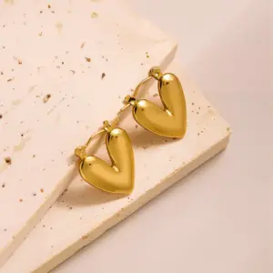 Eh076 Earrings / Gold