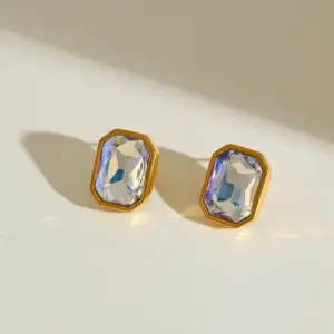 Earrings-16.71*13.03mm-white