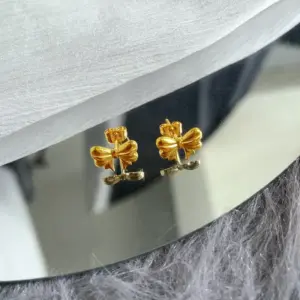 Wholesale 1 Pair Simple Style Bow Knot Plating Titanium Steel Gold Plated Ear Studs