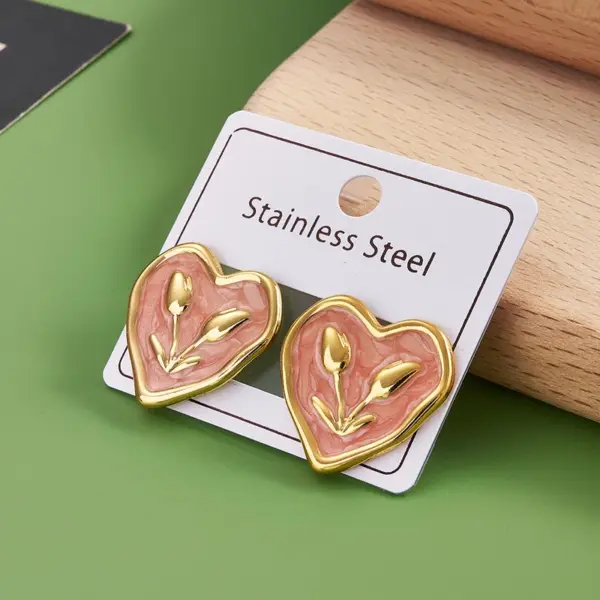 Wholesale Ins Style Heart Shaped Stainless Steel 304 Earrings Women's Casual Weekend Daily Use Vacuum Plated Gold Finish Drop Ear Studs
