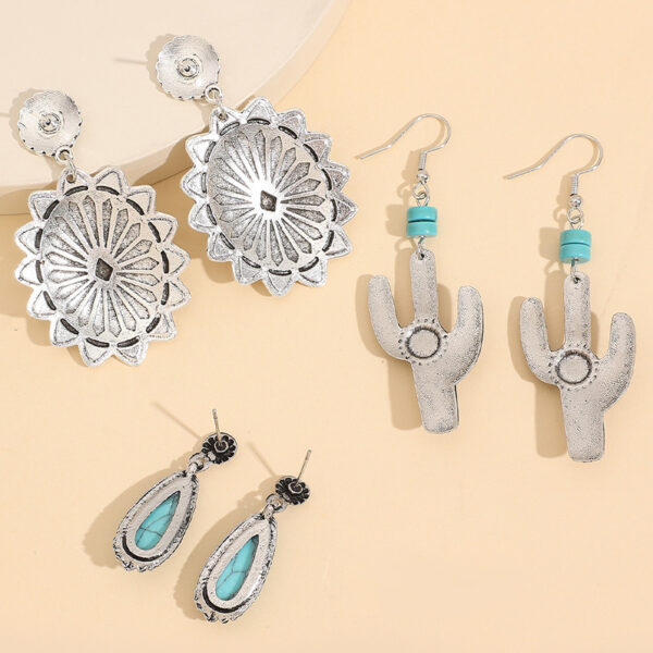 oly-a08a3f17a9630d8c14761c25792f7634 Wholesale Western Style 3 Pair Combination Earrings