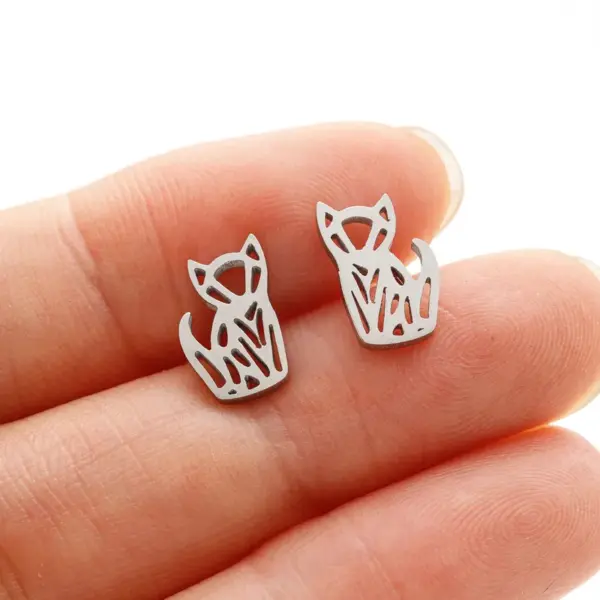 Wholesale PVD Coated 18K Gold Real Gold Plated Animal Notes 304 Stainless Steel Cute Simple Style Waterproof Non Tarnish Ear Studs