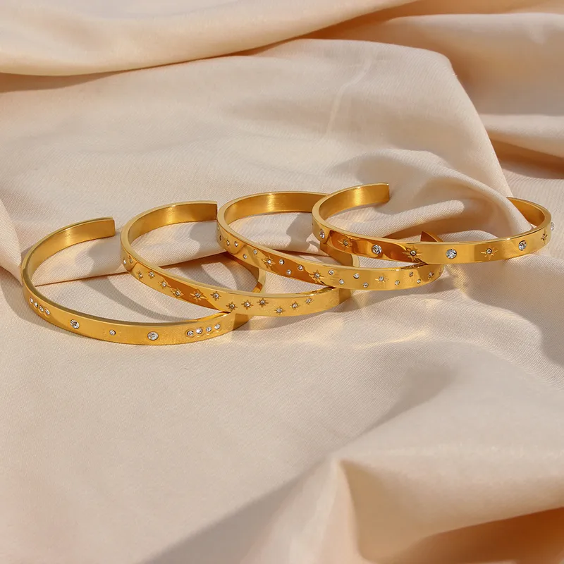 Wholesale PVD Coated Real Gold Plated 18K Gold Star Stainless Steel Fashion Waterproof Non Tarnish 304 Stainless Steel Bangle