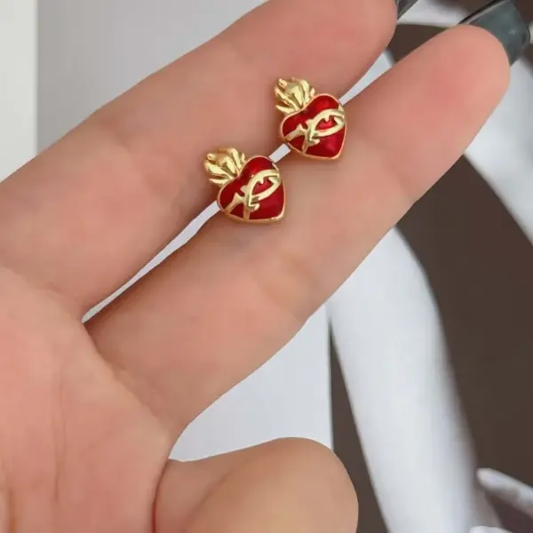 Wholesale Copper Heart Shape Electroplating 18K Real Gold Plated Elegant Romantic Sweet Ear Studs