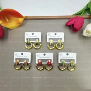 Polygonal Shape Oil Drop Earrings Random Color / 18k
