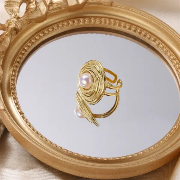 Wholesale PVD Coated 18K Gold Plated Real Gold Plated Geometric 304 Stainless Steel Elegant Waterproof Non Tarnish 304 Stainless Steel Rings Earrings Necklace