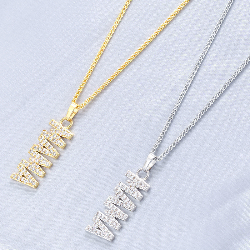 Wholesale European and American copper inlaid with zirconium English letter MAMA pendant necklace mother mother's day gift cross-border wholesale VL50