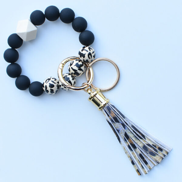 Wholesale Colorful leopard print silicone beaded bracelet keychain PU tassel pendant