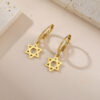 oly-a13b2086a2e2f51518c9778ce77eaf4e Wholesale Factory Direct Selling Selling Ladies Jewelry Gift Mini Six-inted Star Small Pendant 304 Stainless Steel Necklace